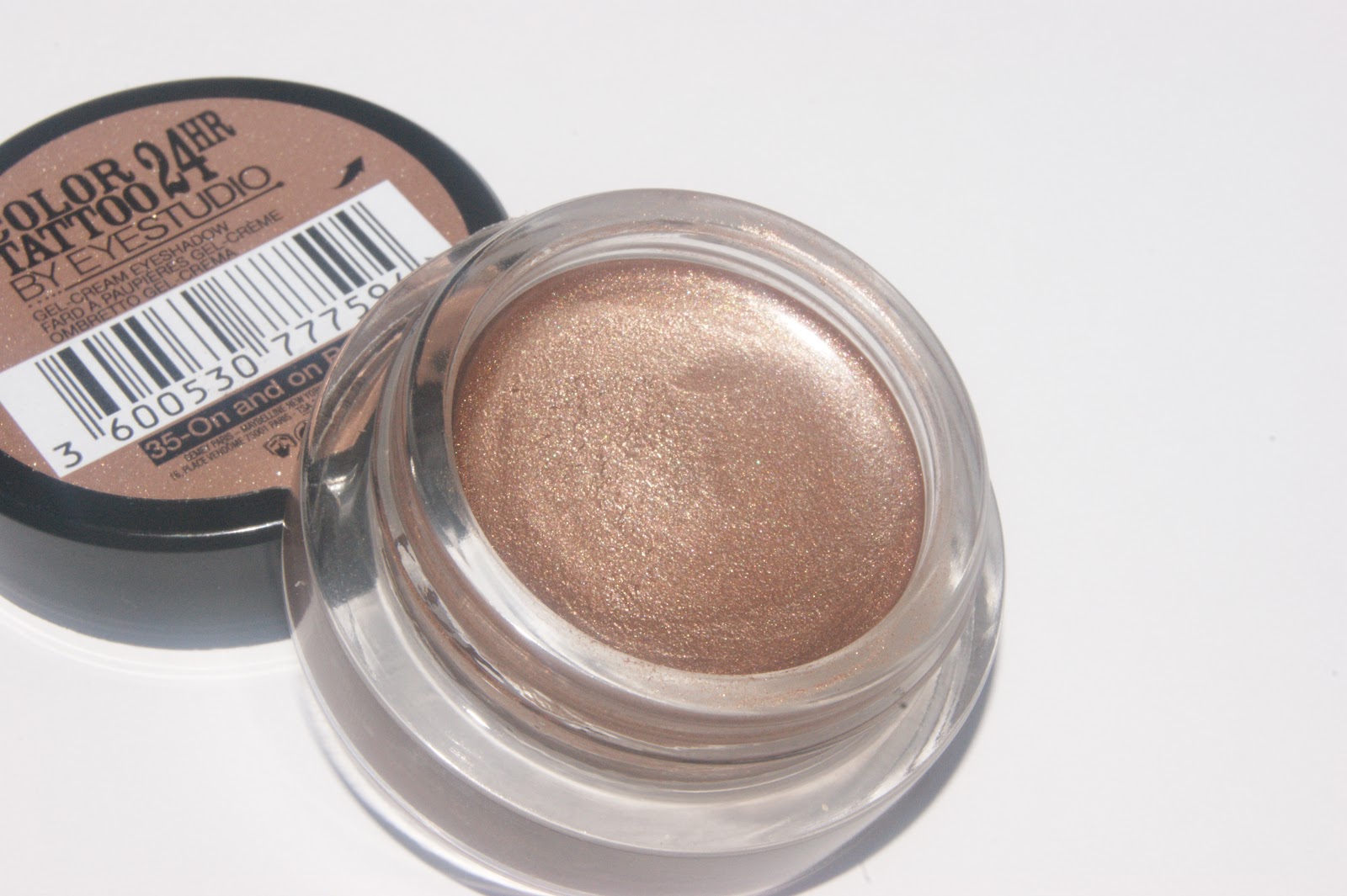 maybelline-color-tattoo-24hr-eyeshadow-on-and-on-bronze-review-006